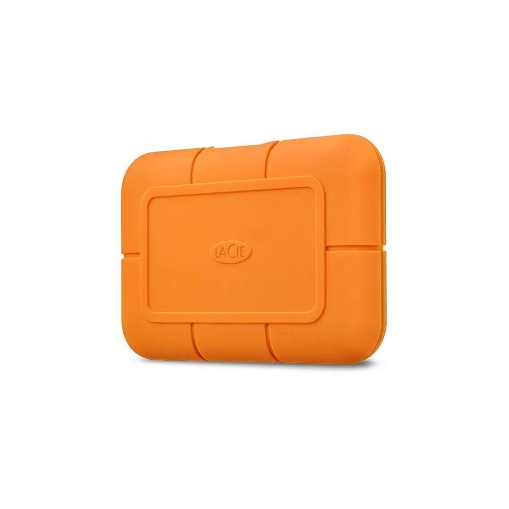 כונן LaCie Rugged Pro 500GB USB-C הוא SSD חיצוני מוקשח עם ביצועי NVMe מהירים, המיועד לעבודה מקצועית בשטח ולעריכת קבצים כבדים. הוא מציע עמידות גבוהה למים, נפילות ולחץ, חיבור USB-C מהיר, והצפנת AES-256 להגנה על הנתונים. פתרון נייד, מהיר ואמין ליוצרי תוכן וצ