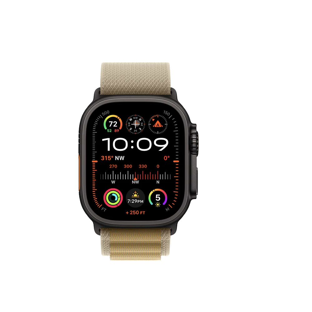 רצועת Apple Watch Alpine Loop בגודל 49 מ״מ, בצבע Tan ובגימור Black Titanium Finish. עשויה משתי שכבות טקסטיל ארוגות עם קרס טיטניום להתאמה בטוחה ונוחה.