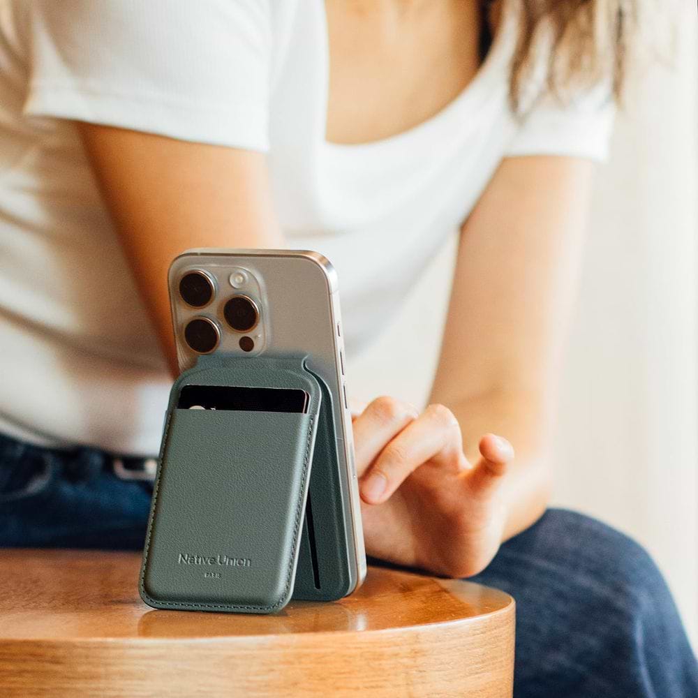 NATIVE UNION - Active Wallet Stand