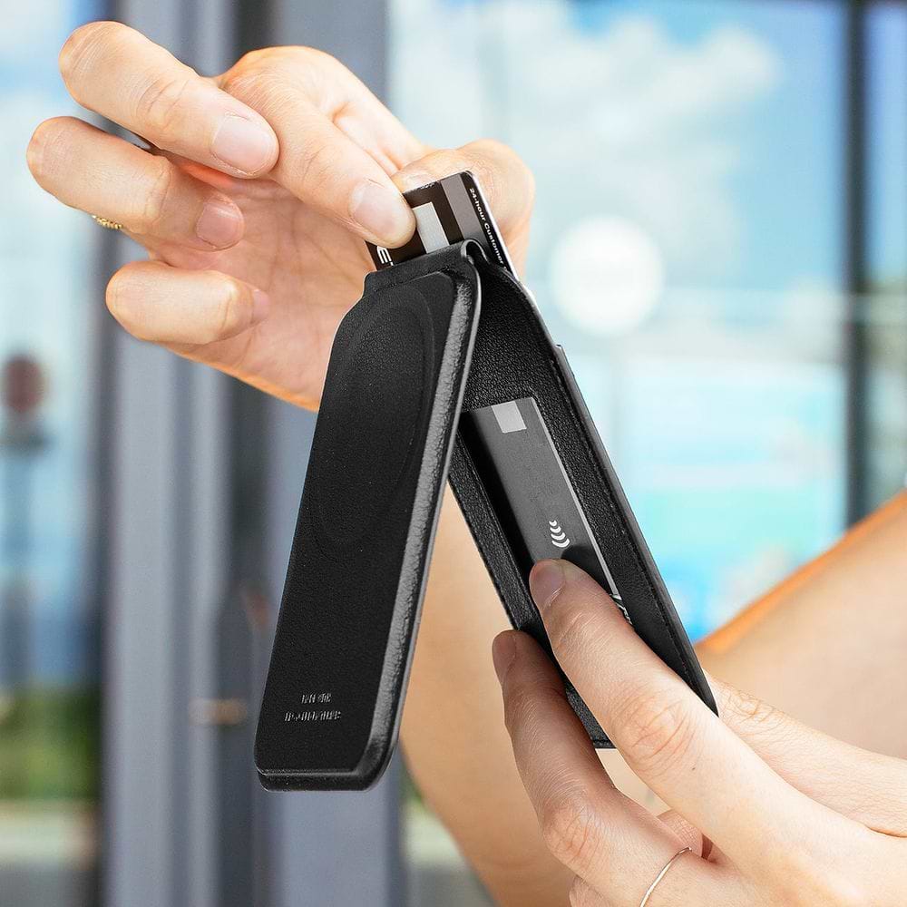 NATIVE UNION - Active Wallet Stand