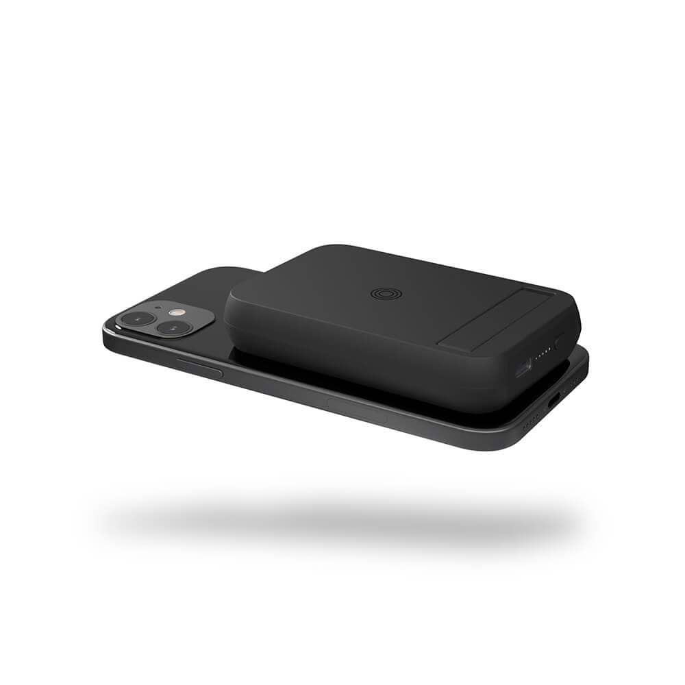 ZENS - Magnetic Single Powerbank with Stand / Black