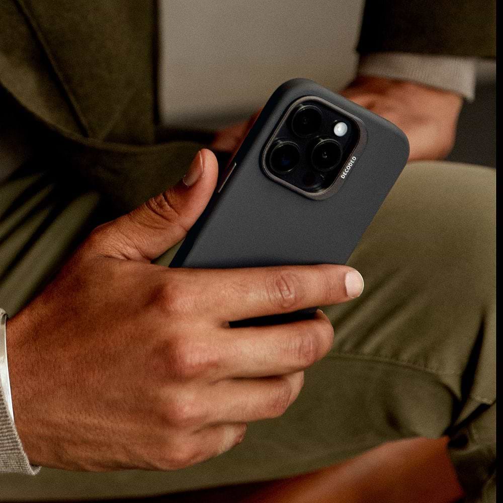 DECODED - Leather Case for iPhone 16 Pro Max