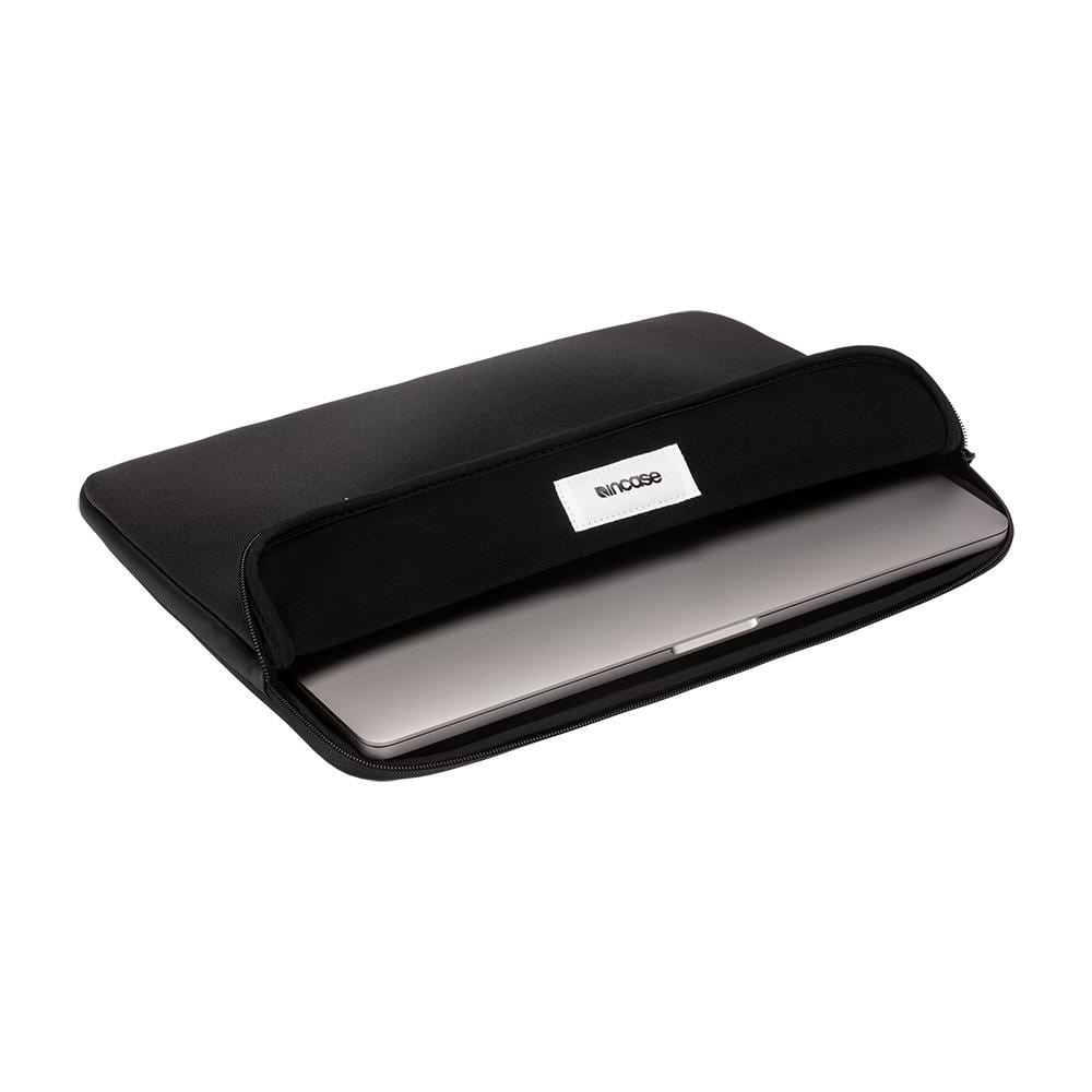 incase - Classic Sleeve for 16 Laptop / Black