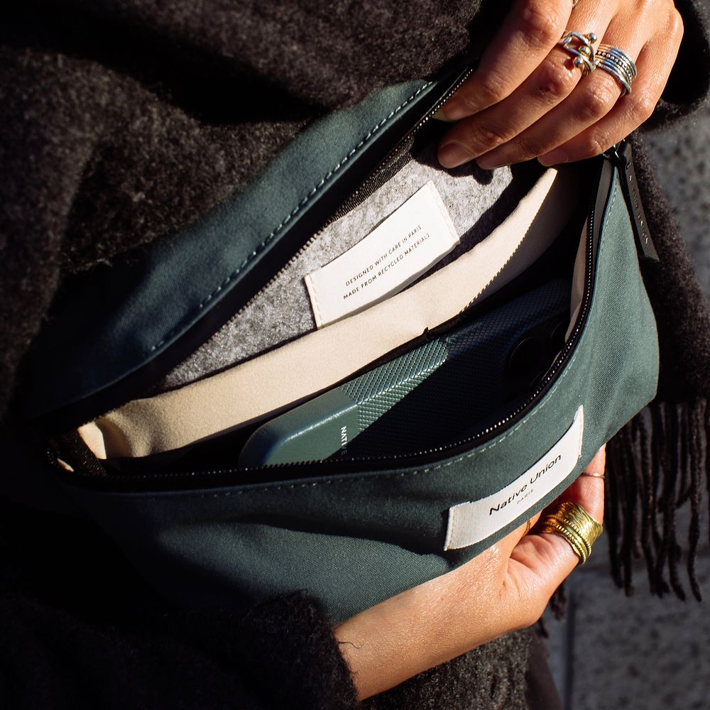 NATIVE UNION - W.F.A Crossbody Pouch