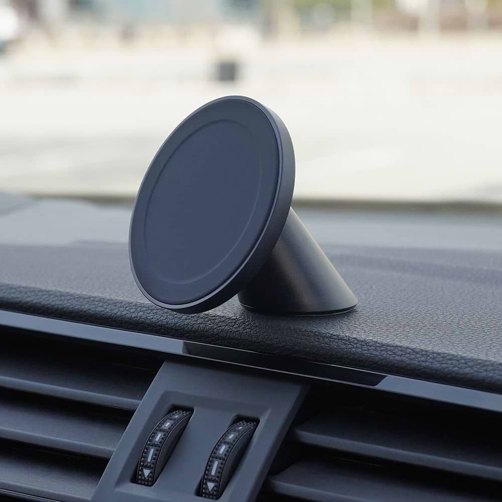 iOttie - Velox MagSafe Flush Car Mount / Black